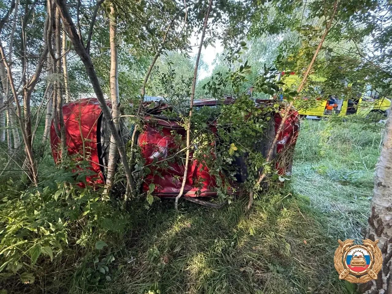 В ДТП под Тверью пострадали два подростка Фото: ГАИ, МЧС