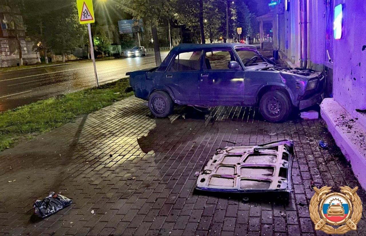 В Твери пьяный водитель устроил ДТП с двумя пострадавшими - новости Афанасий