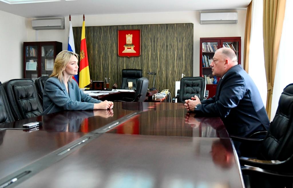 Законодательное Собрание и Управление Росимущества укрепляют сотрудничество - новости Афанасий