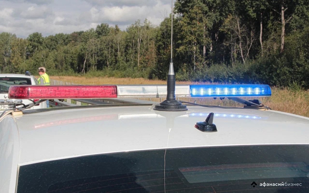 На М-10 в Тверской области опрокинулся мотоциклист Фото: Afanasy.biz