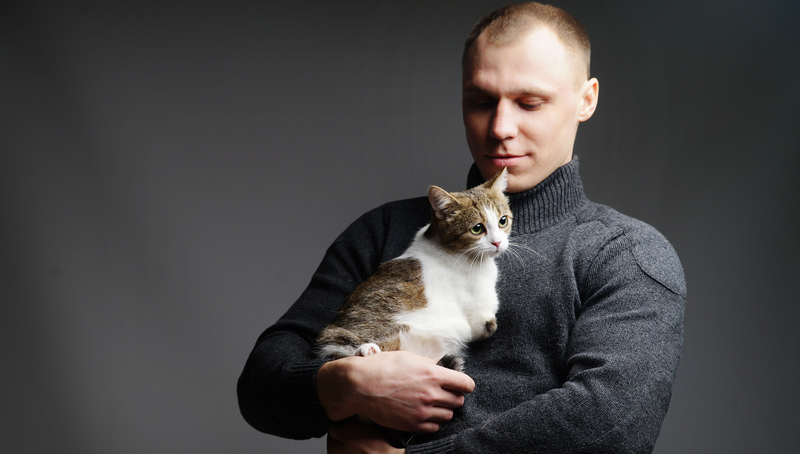 Безусловно любим. Истории о людях и их особенных животных 