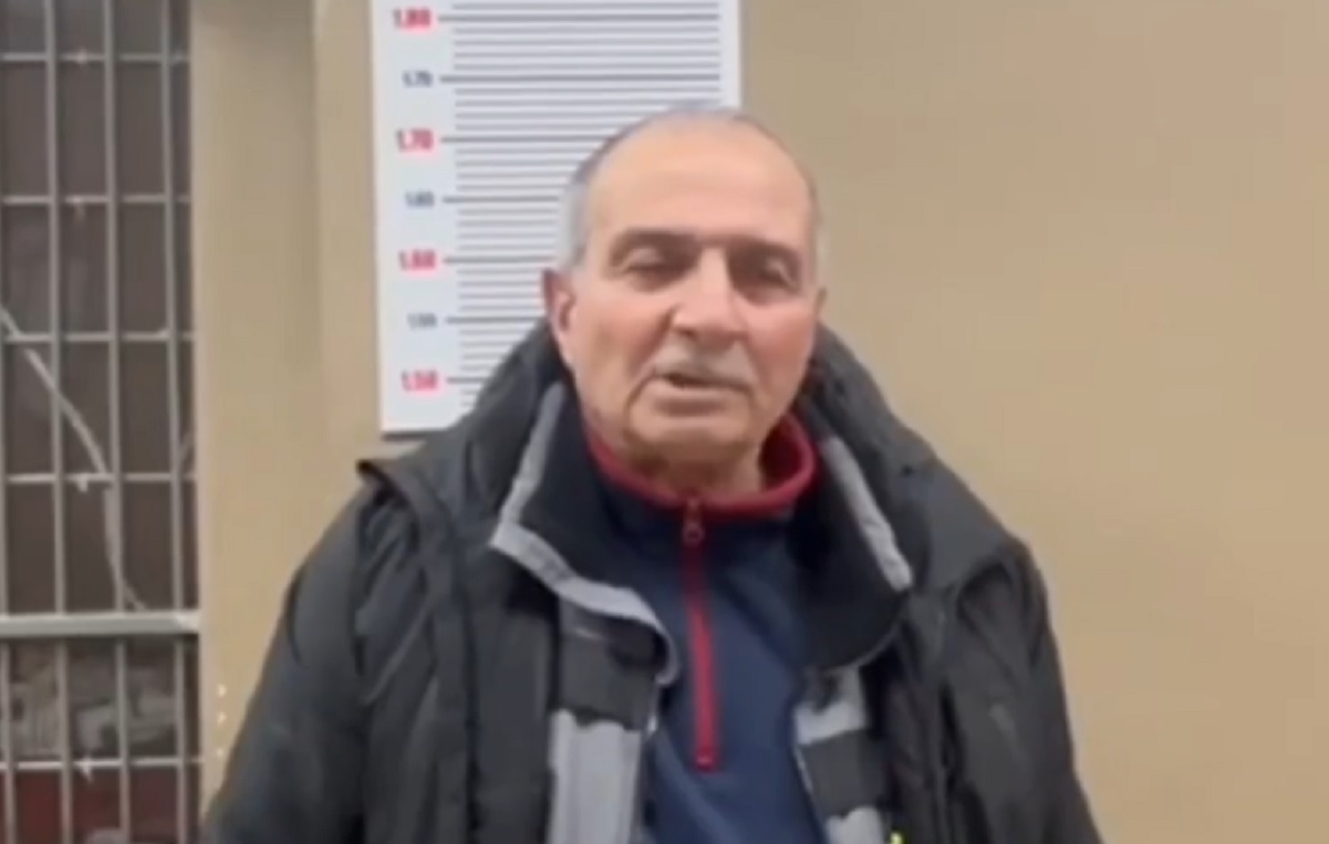 В Твери на предложившего оплатить интимом поездку водителя такси завели дело На главной: скрин из видео
Видео: УМВД России по Тверской области