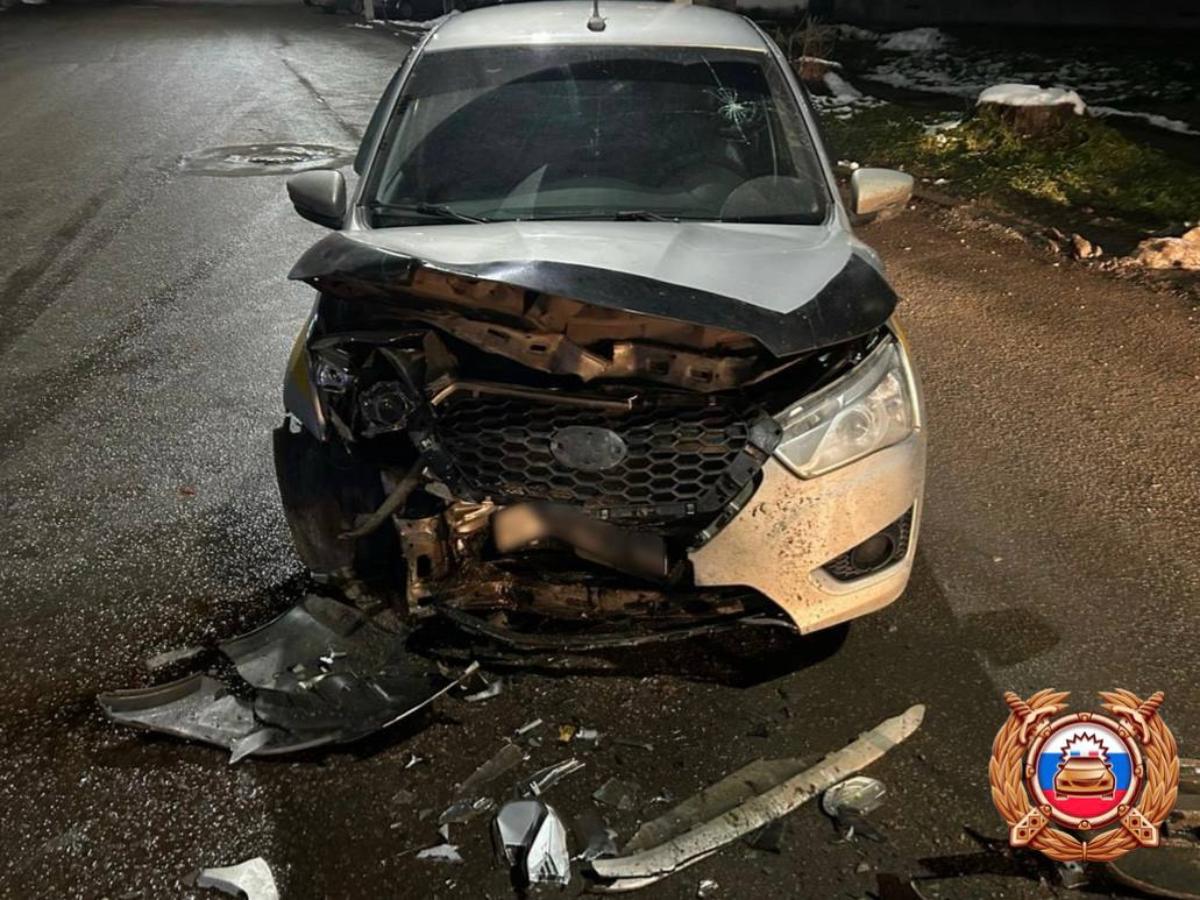 Молодой водитель попал в ДТП, объезжая припаркованные автомобили в Нелидово 