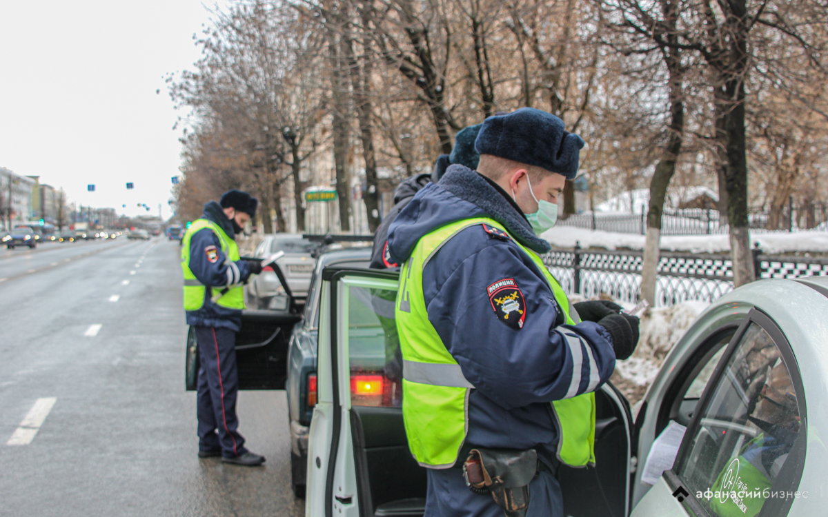 «Почти как в Москве!»: в Твери провели масштабный рейд по нелегальным такси 