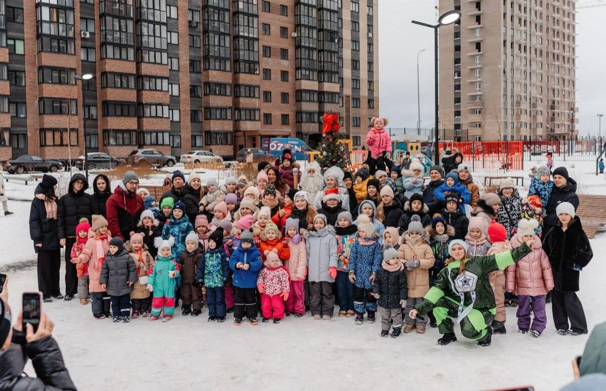 Когда двор становится сказкой: как в кварталах «Нового Города» создавали новогоднее настроение - новости Афанасий