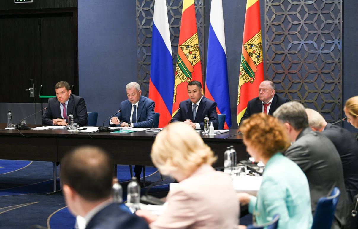 Губернатор Игорь Руденя принял участие в формировании предложений по подготовке федерального бюджета на трёхлетний период Фото: правительство Тверской области