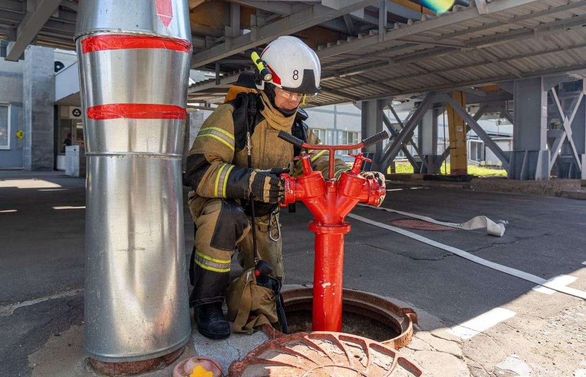 Калининская АЭС подтвердила готовность к оперативному реагированию в ходе плановой тренировки с участием порядка 600 человек Фото: КАЭС