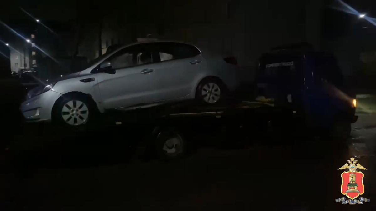 В Нелидово на нетрезвую автомобилистку без прав завели уголовное дело Видео: УМВД Тверской области