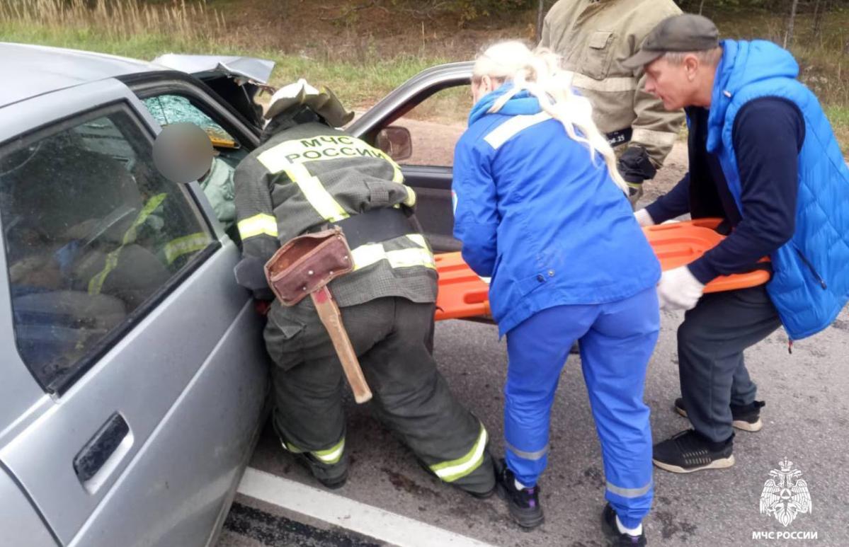На ДТП под Максатихой выезжали пожарные  - новости Афанасий
