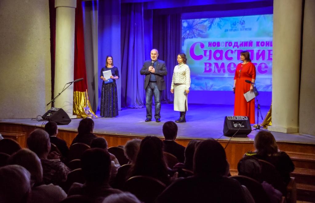 В Твери наградили победителей конкурса новогодних украшений  - новости Афанасий