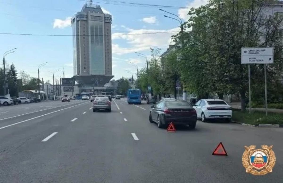 На Вагжанова в Твери женщина попала под машину Фото: ГАИ