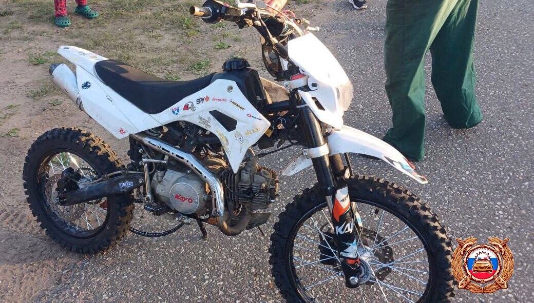 Под Вышним Волочком четверых подростков увезли в больницу после ДТП - новости Афанасий