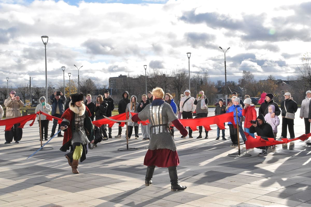 Тверь отметила День народного единства Фото предоставлено администрацией города Твери