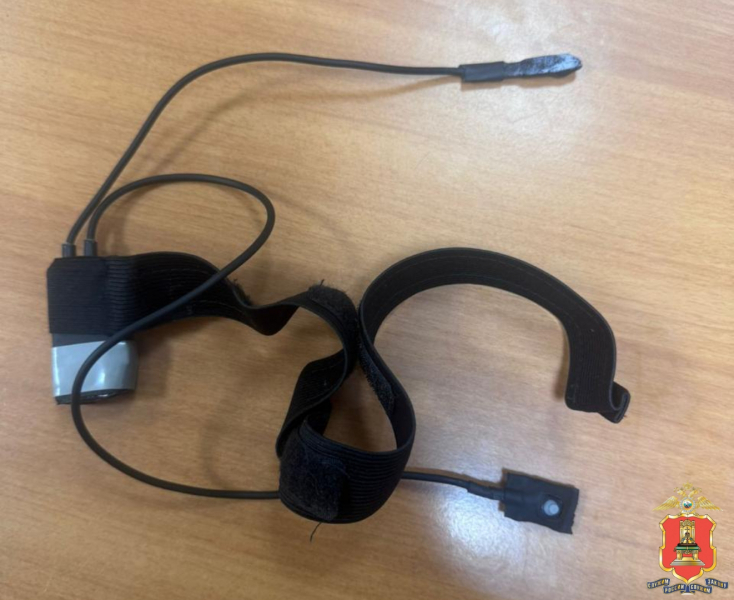 В Твери еще одного участника экзамена на права поймали с передатчиком Фото: Управление МВД по Тверской области