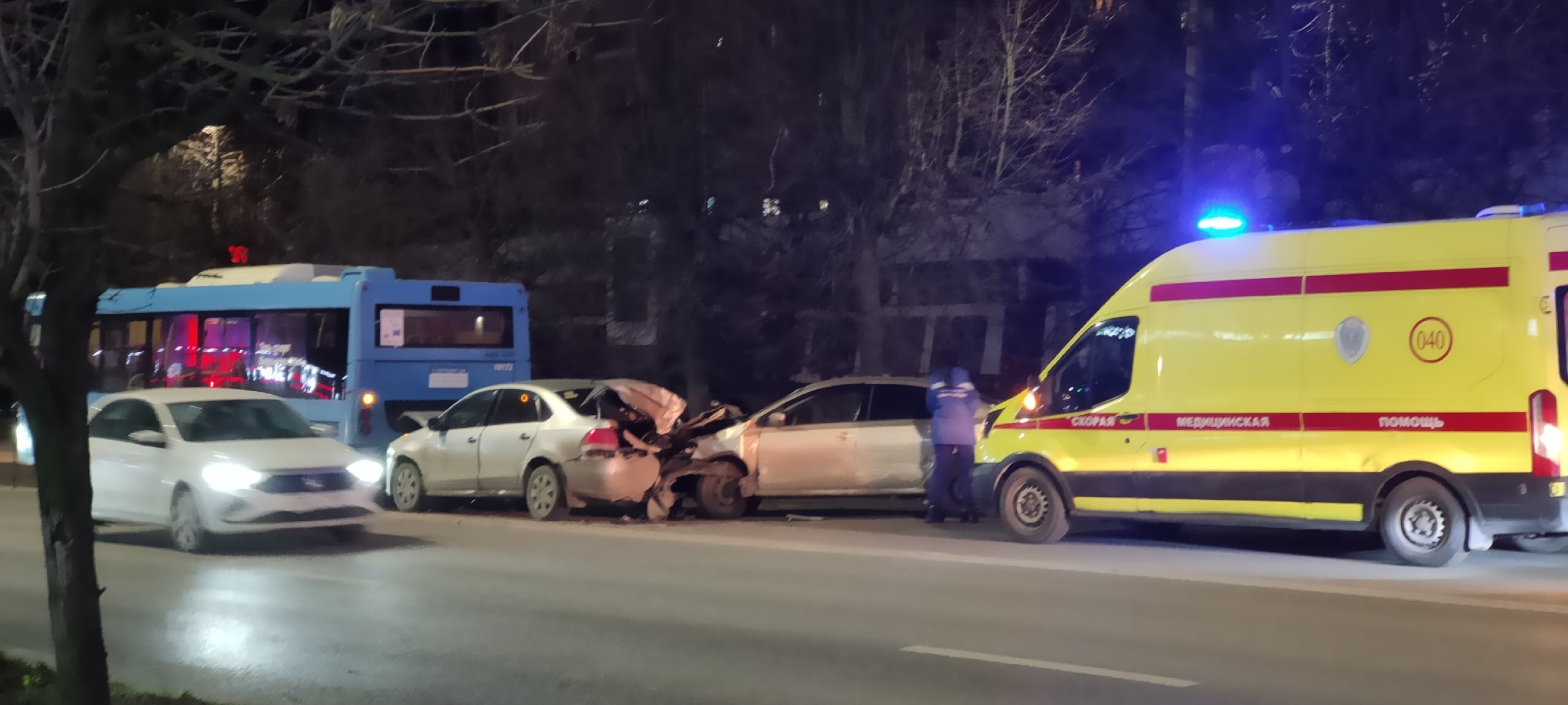 Четыре человека пострадали в ДТП в Твери  