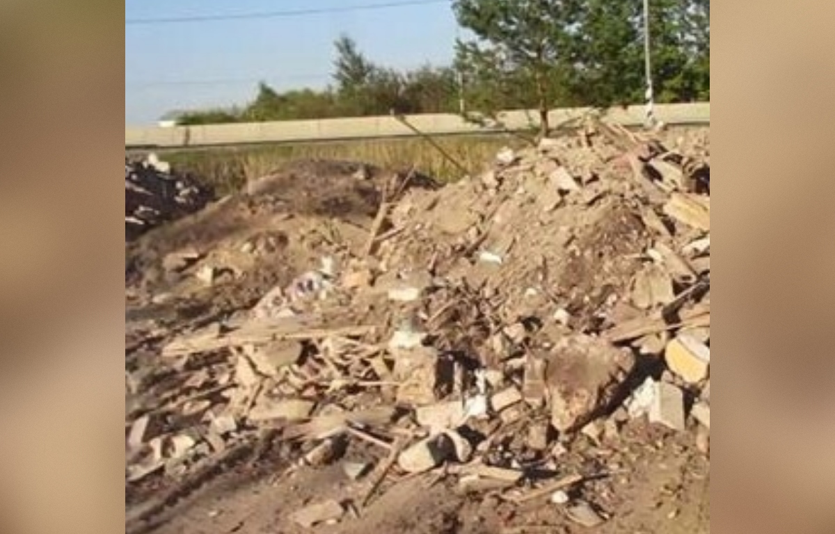 Под Тверью завозили на грузовике и складировали битый кирпич Фото: Министерство природных ресурсов и экологии Тверской области