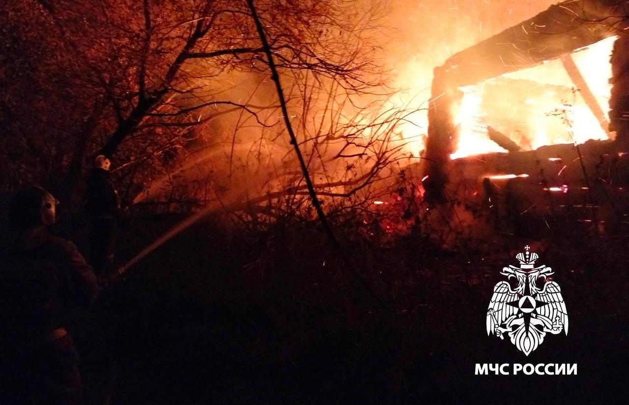 Под Калязином сгорел дачный дом - новости Афанасий
