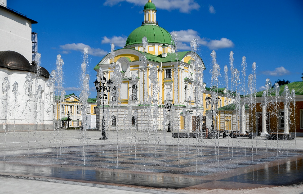 С 1 мая в Твери на Соборной площади заработает светомузыкальный фонтан - новости Афанасий