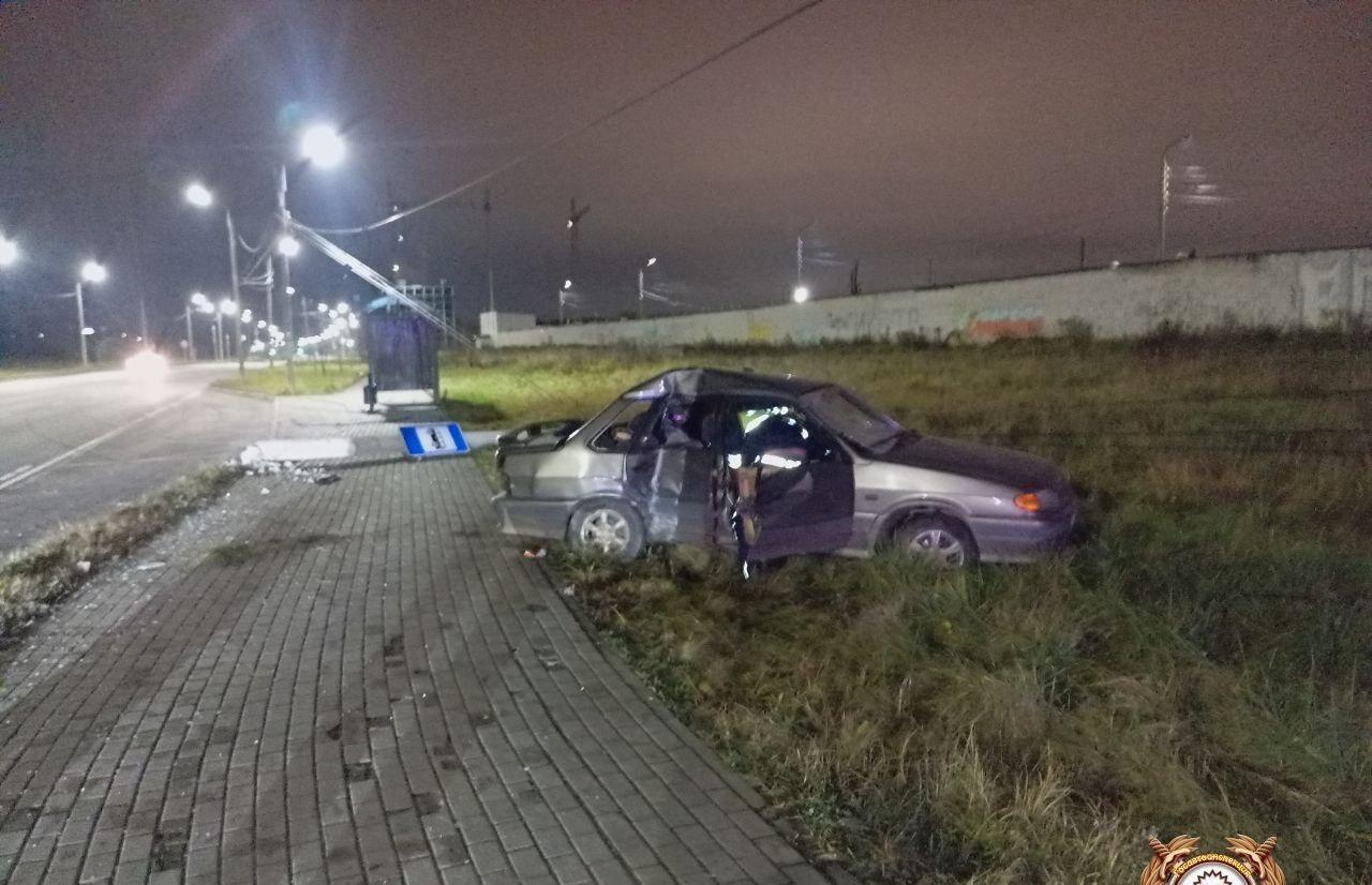 Пьяный водитель пострадал в ночном ДТП в Твери - новости Афанасий