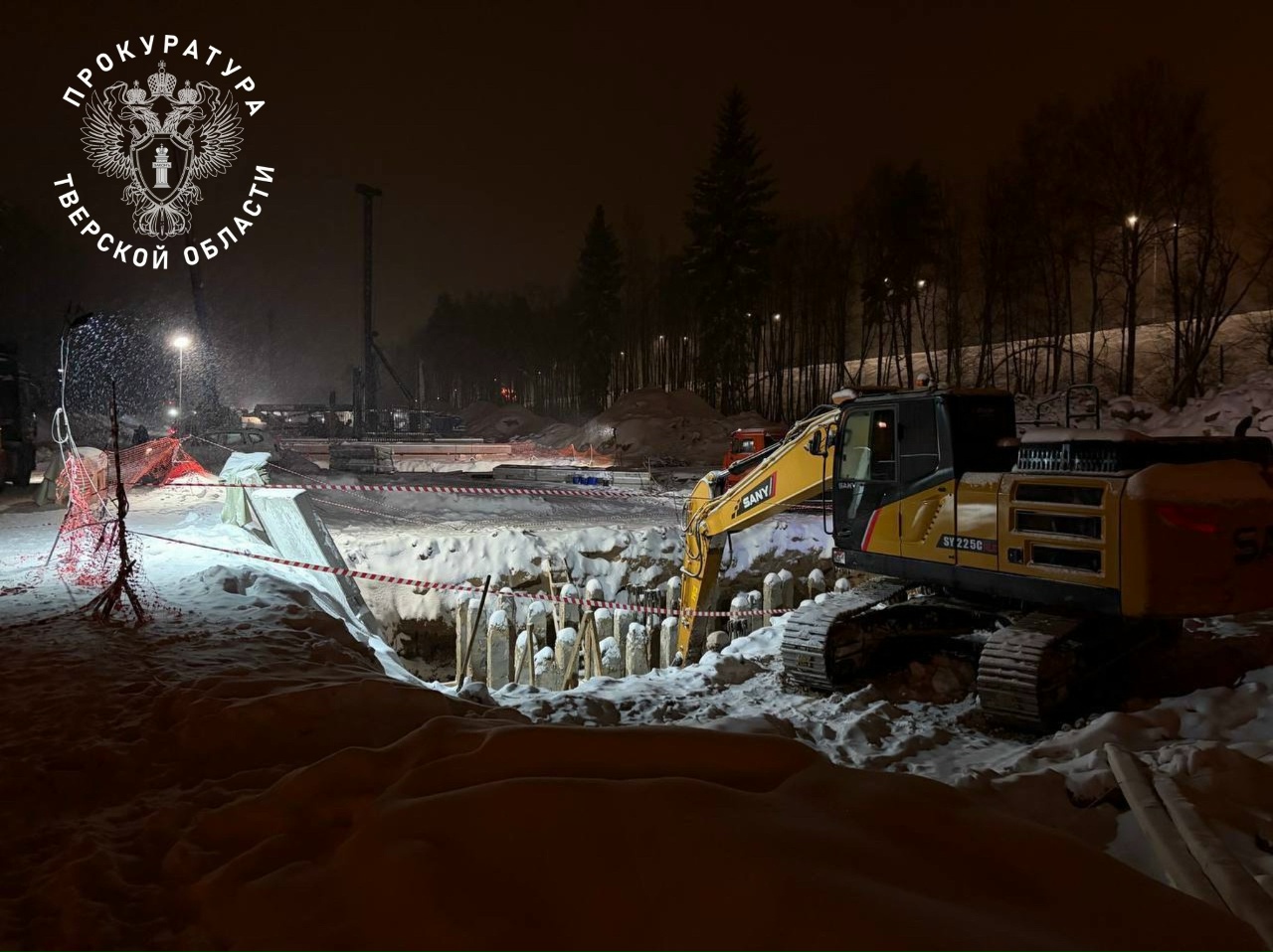 Под Тверью молодого рабочего раздавило железобетонной плитой Фото: Прокуратура Тверской области