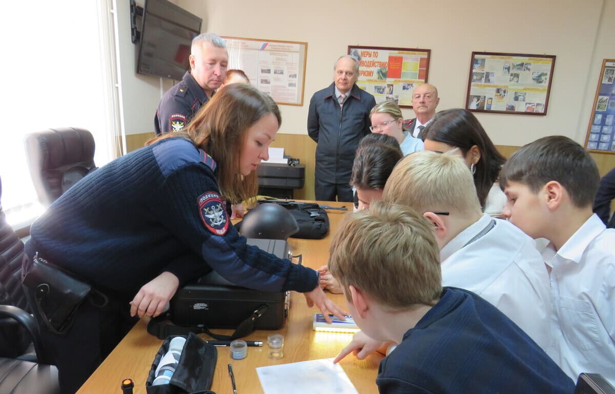 В Тверском линейном отделе МВД России на транспорте состоялся День открытых дверей Фото: Транспортная полиция