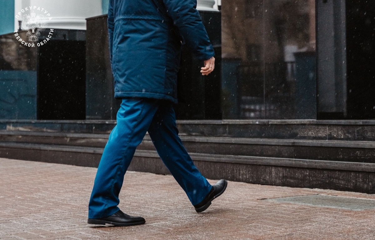 Пособник мошенников вернет деньги матери участника СВО из Сонково Фото: Прокуратура Тверской области