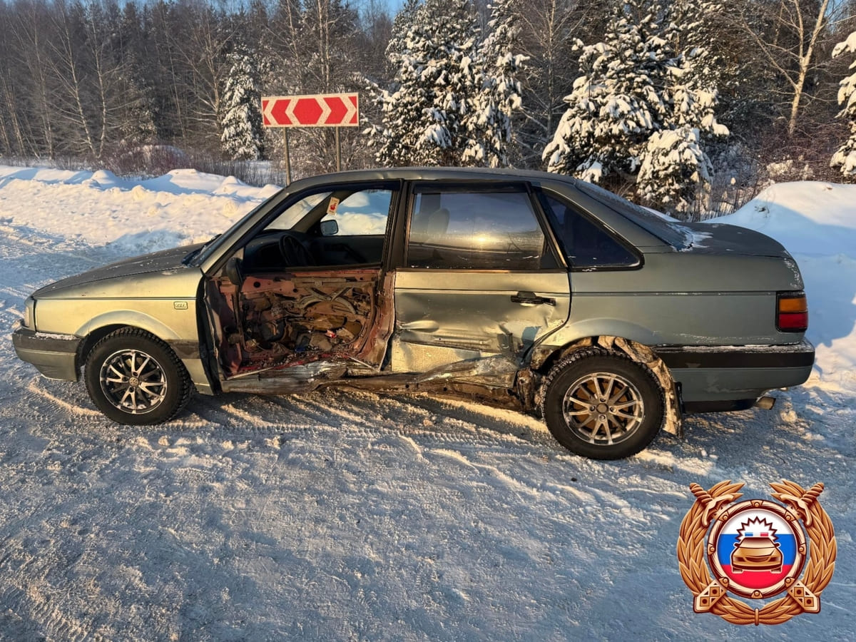 На перекрестке под Тверью произошло ДТП с пострадавшей Фото: ГАИ