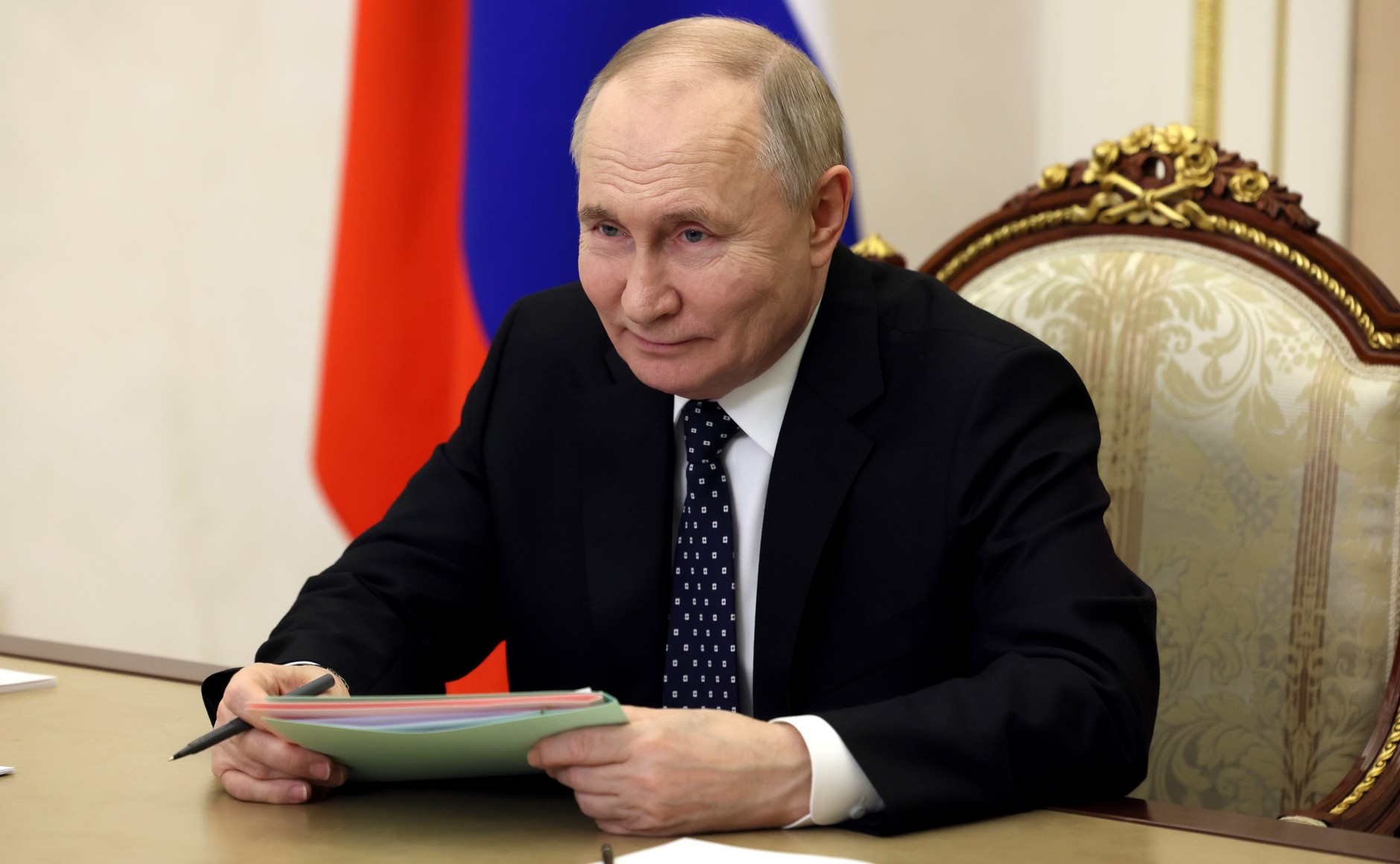 Президент РФ наградил сотрудников «Росгосстраха» Фото: kremlin.ru