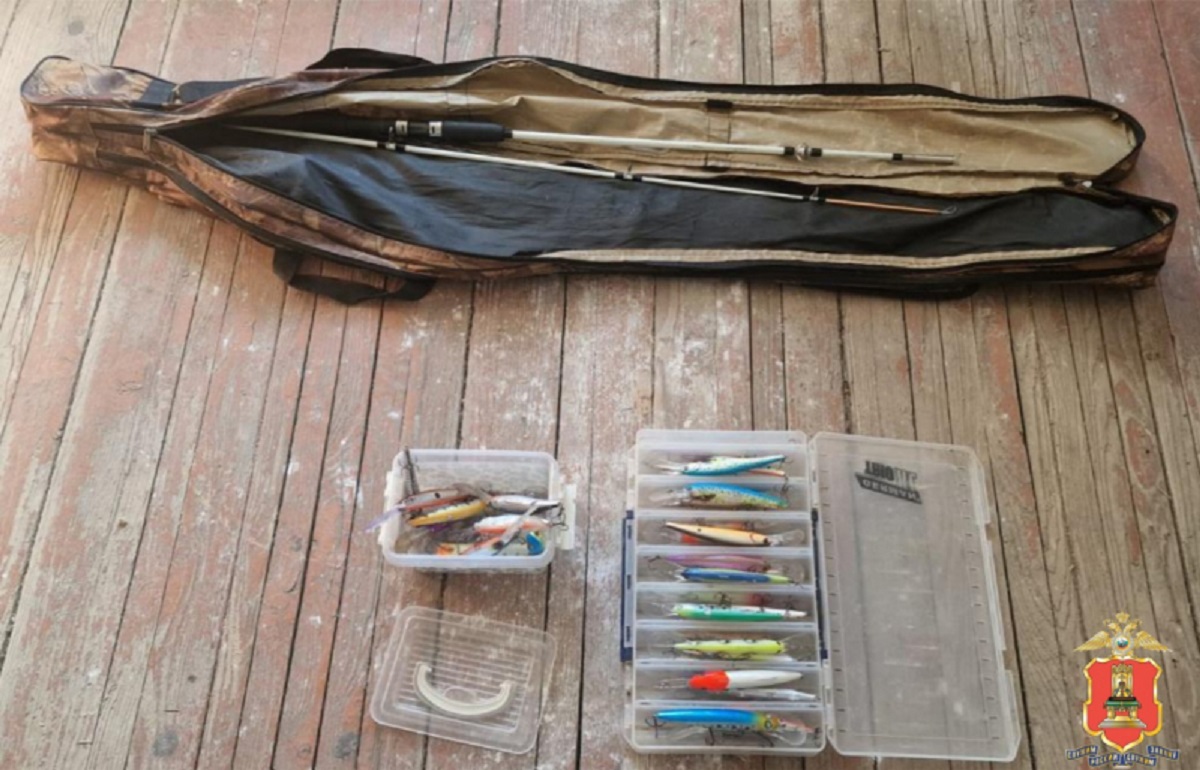 В Бежецке бывший зять украл у экс-тестя спиннинги и воблеры Фото: УМВД России по Тверской области