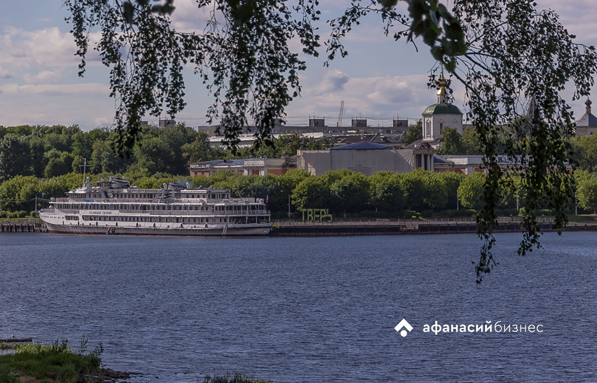 Губернатор Игорь Руденя поздравил работников и ветеранов морского и речного флота - новости Афанасий