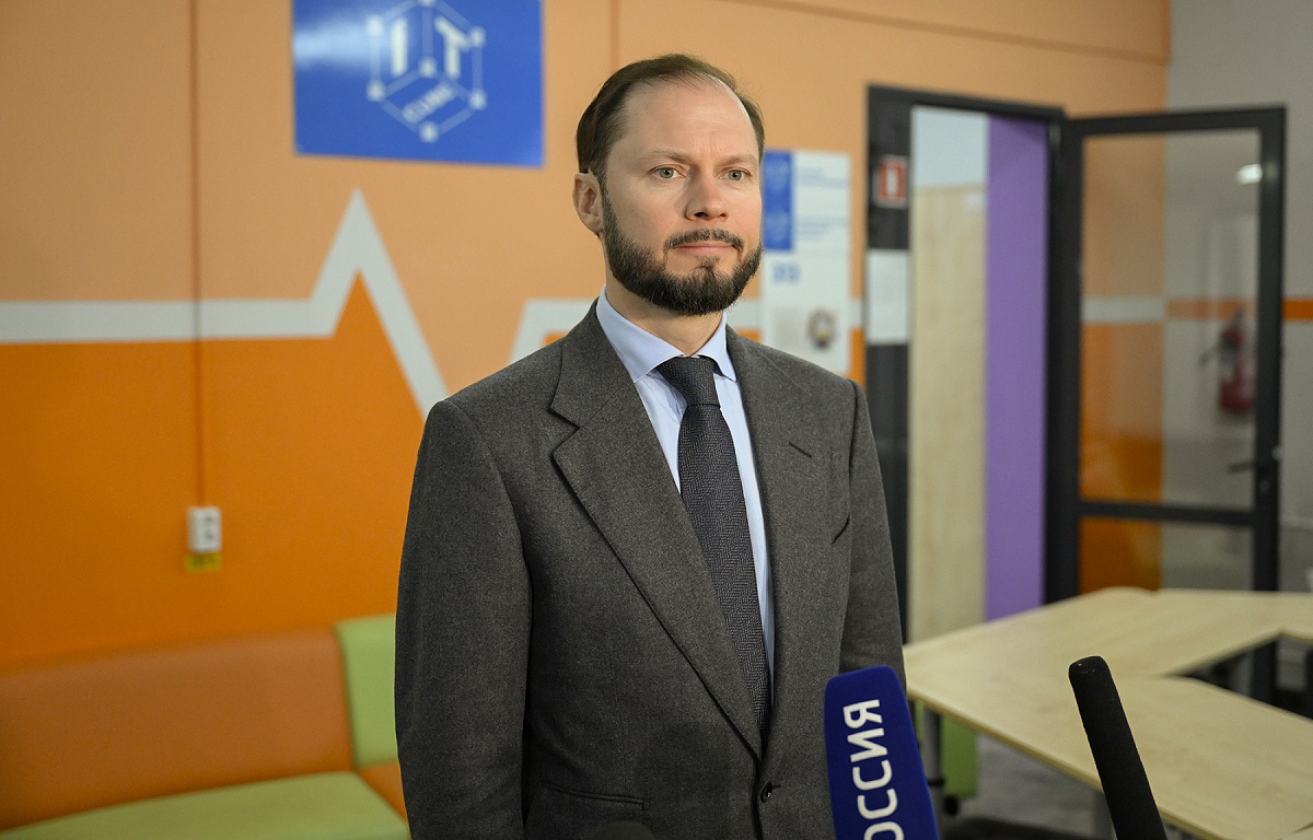 Виталий Королев сообщил о повышении оплаты труда соцработникам Фото: 
https://max.ru/korolev