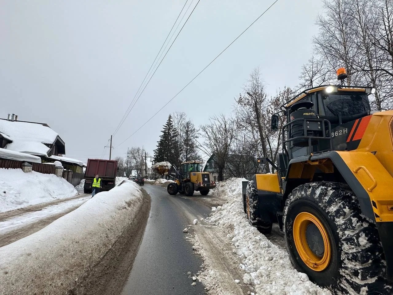 С улиц Твери вывезли 15 тысяч кубометров снега — администрация города Фото: администрация Твери