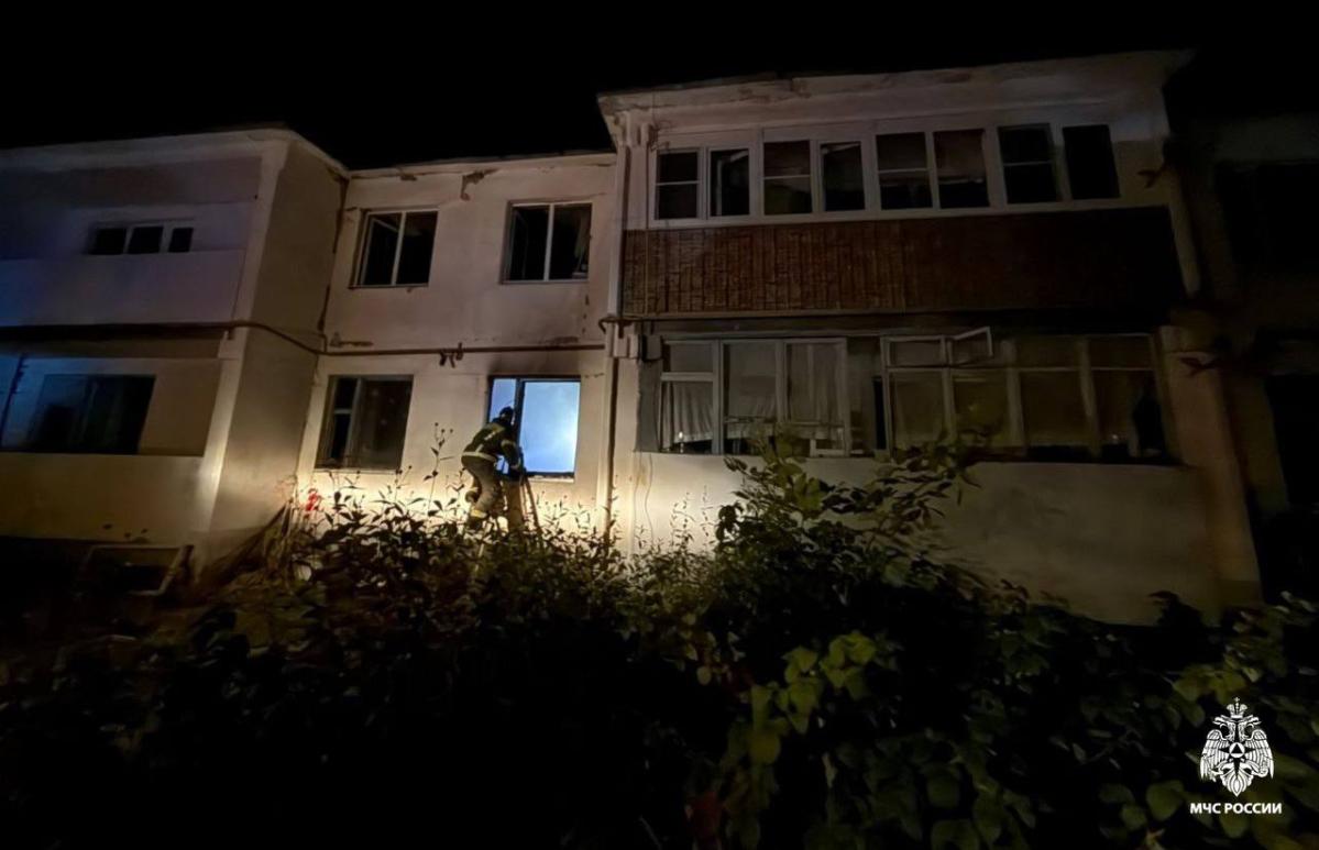 В деревне под Ржевом горела квартира курильщика - новости Афанасий