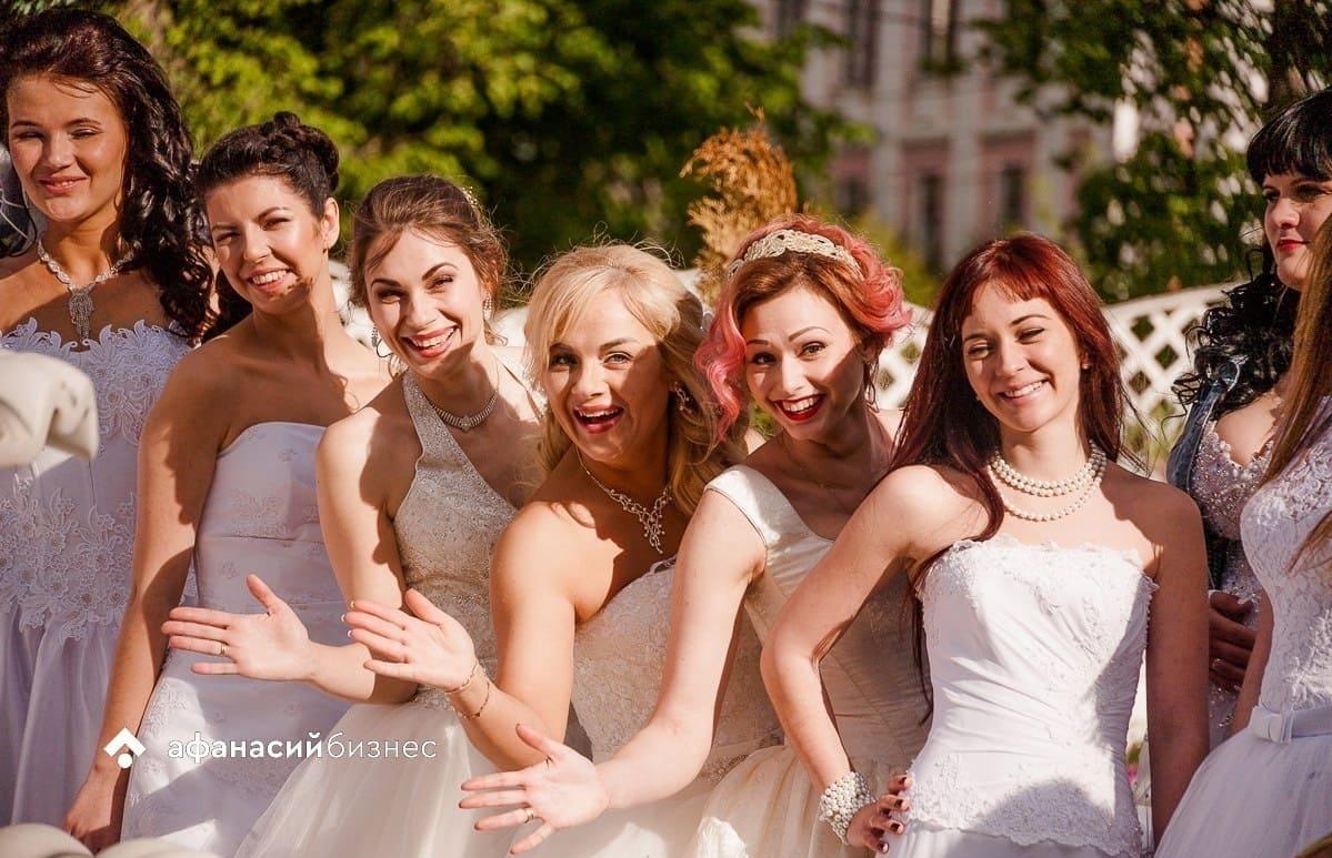 Россияне назвали допустимую разницу в возрасте между партнерами - новости Афанасий