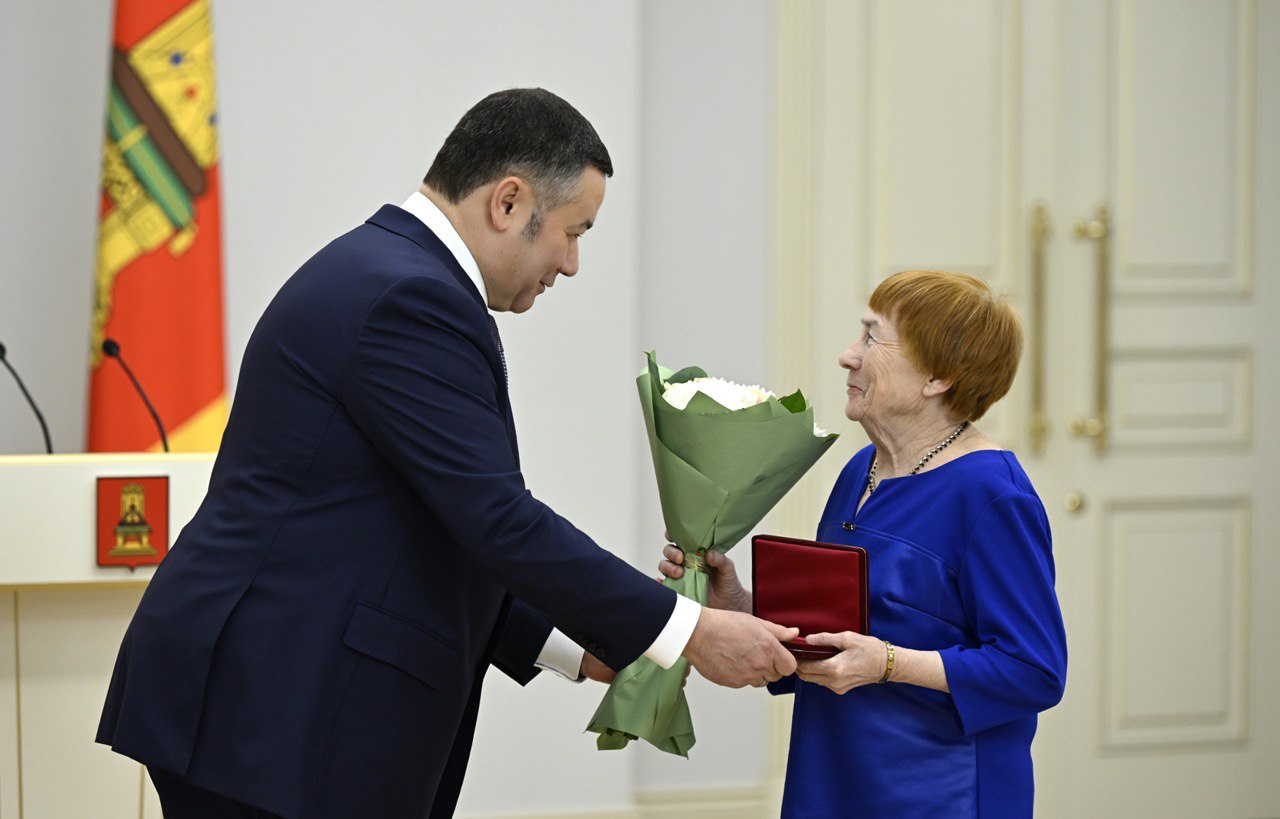 Игорь Руденя вручил награды жительницам Тверской области Фото предоставлено правительством Тверской области