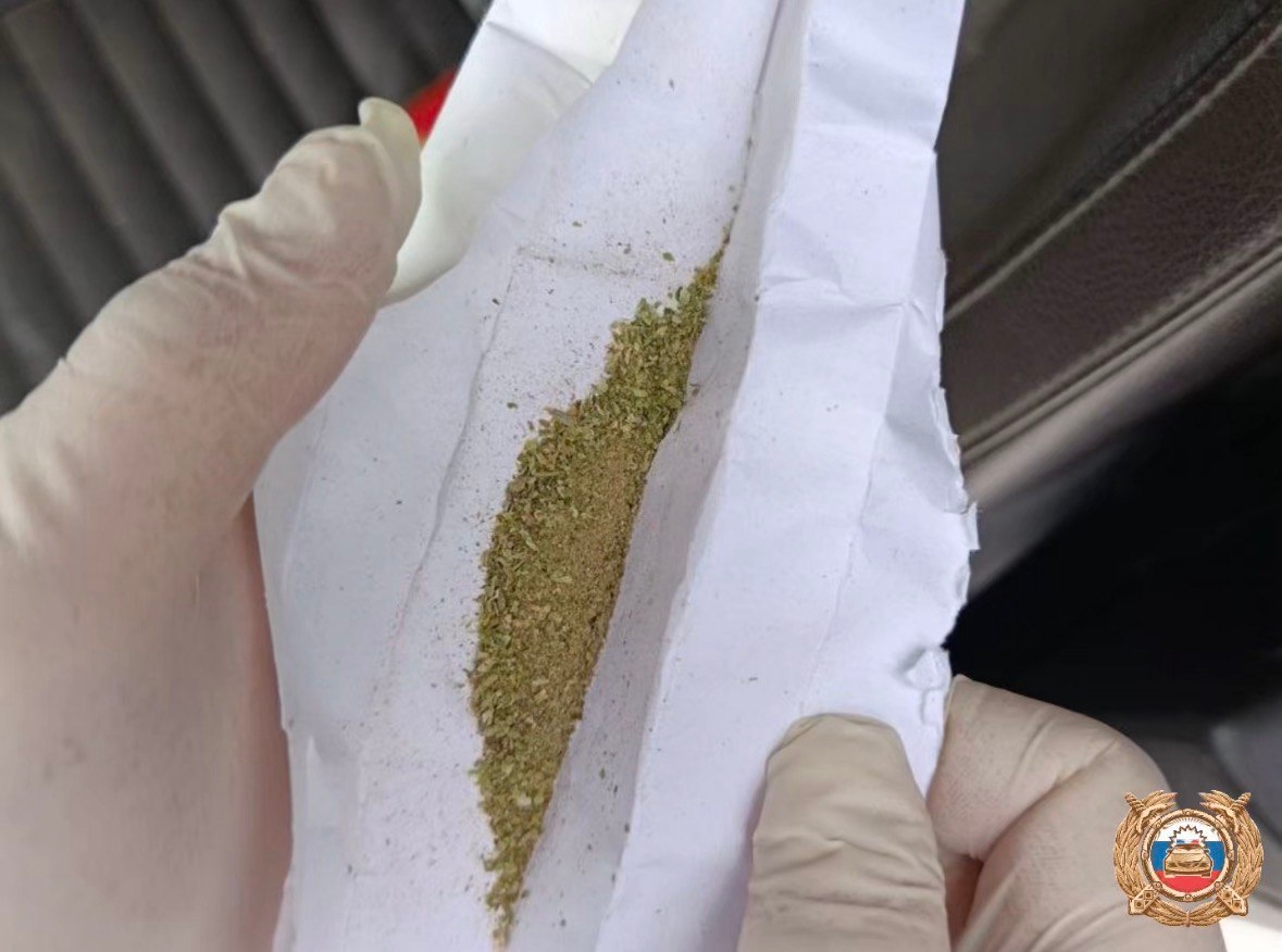 В Кимрах у пьяного водителя в машине нашли подозрительное вещество Фото: Госавтоинспеция Тверской области