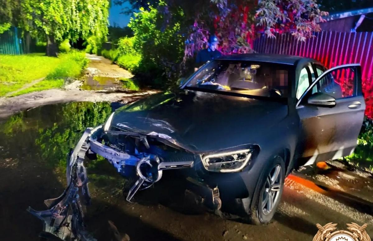 Два автомобилиста не поделили перекресток в Твери - новости Афанасий
