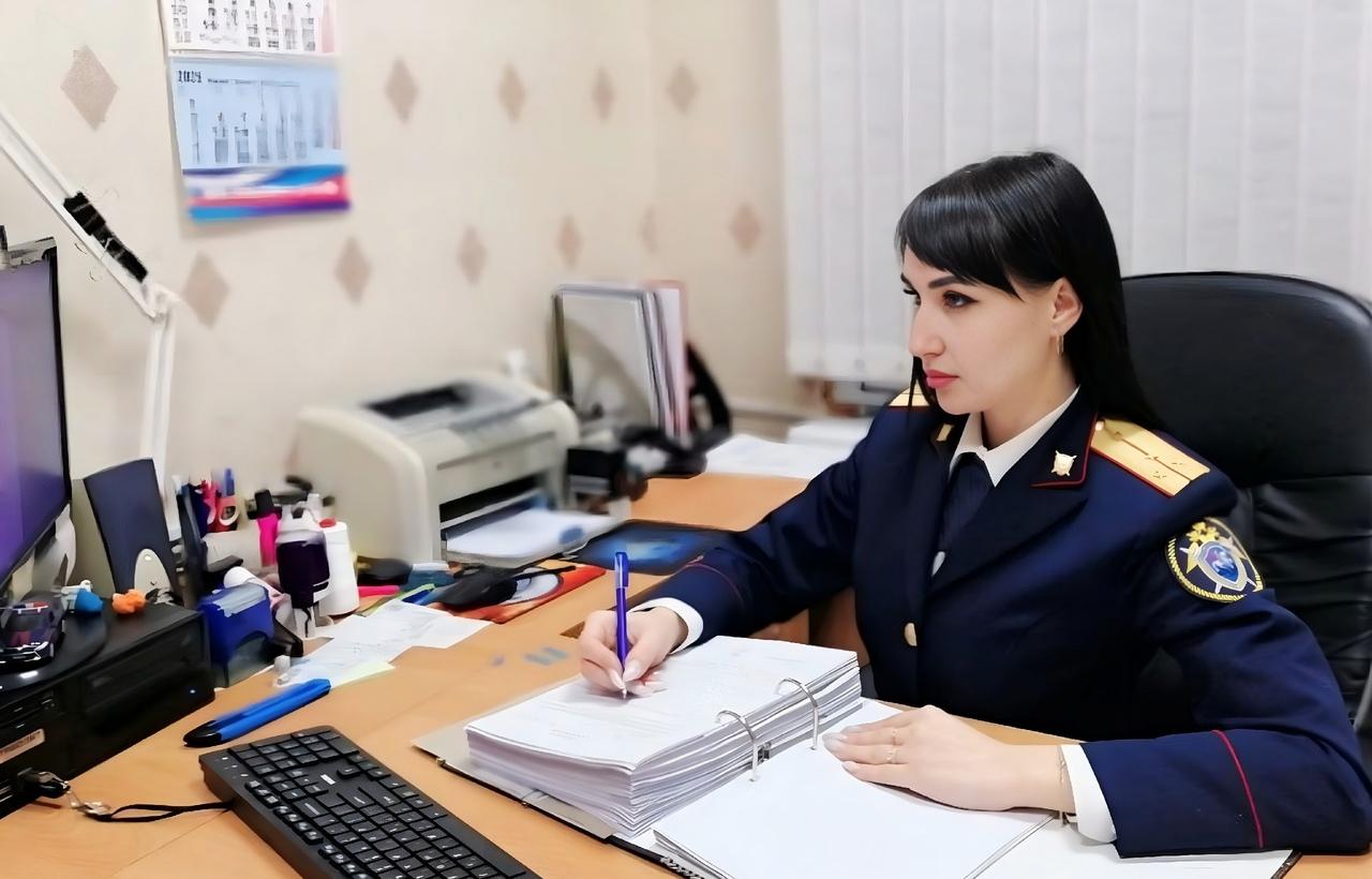 Старший следователь Лилия Полевикова. В Международный женский день рассказываем о следователях следственного управления Тверской области Полевикова Лилия Анатольевна - старший следователь Ржевского межрайонного следственного отдела следственного управления Следственного комитета Российской Федерации по Тверской области.