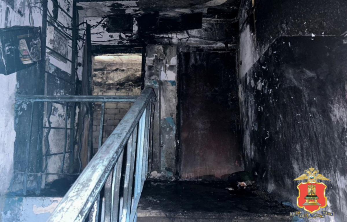 В Твери три подростка подожгли дверь квартиры из мести девочке - новости Афанасий