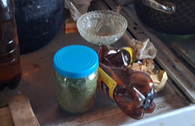 Жительница Оленинского района прятала дома растительный наркотик - новости Афанасий