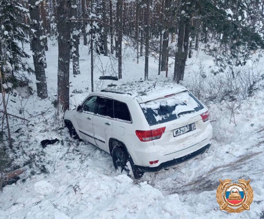 Два человека пострадали в ДТП с джипом в Тверской области Фото: Госавтоинспекция Тверской области