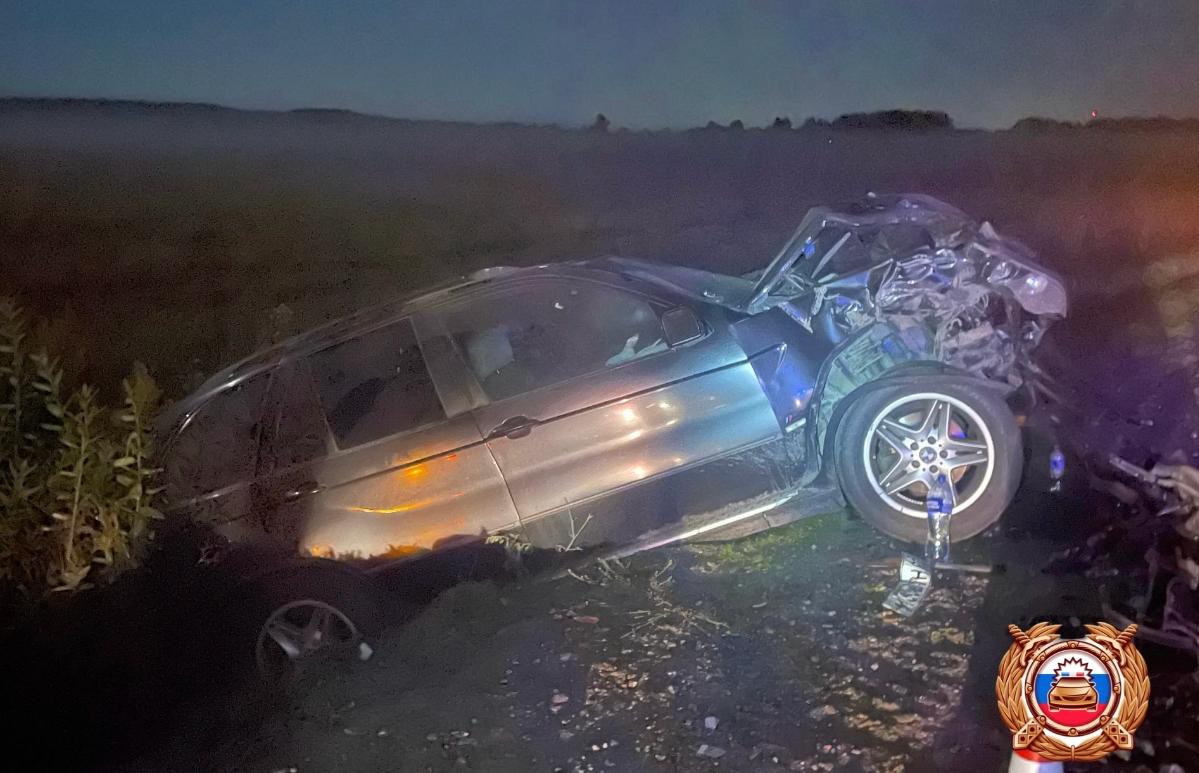 В Тверской области молодой водитель BMW влетел в трактор  - новости Афанасий