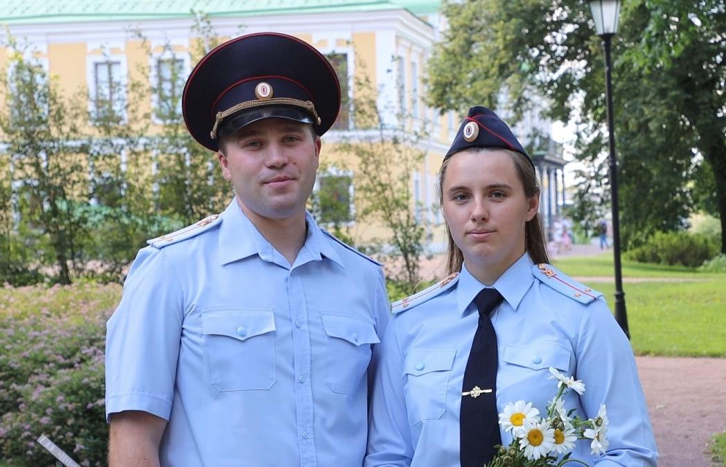 Семья полицейских Владимира и Софьи Плотниковых — любовь с первого взгляда - новости Афанасий