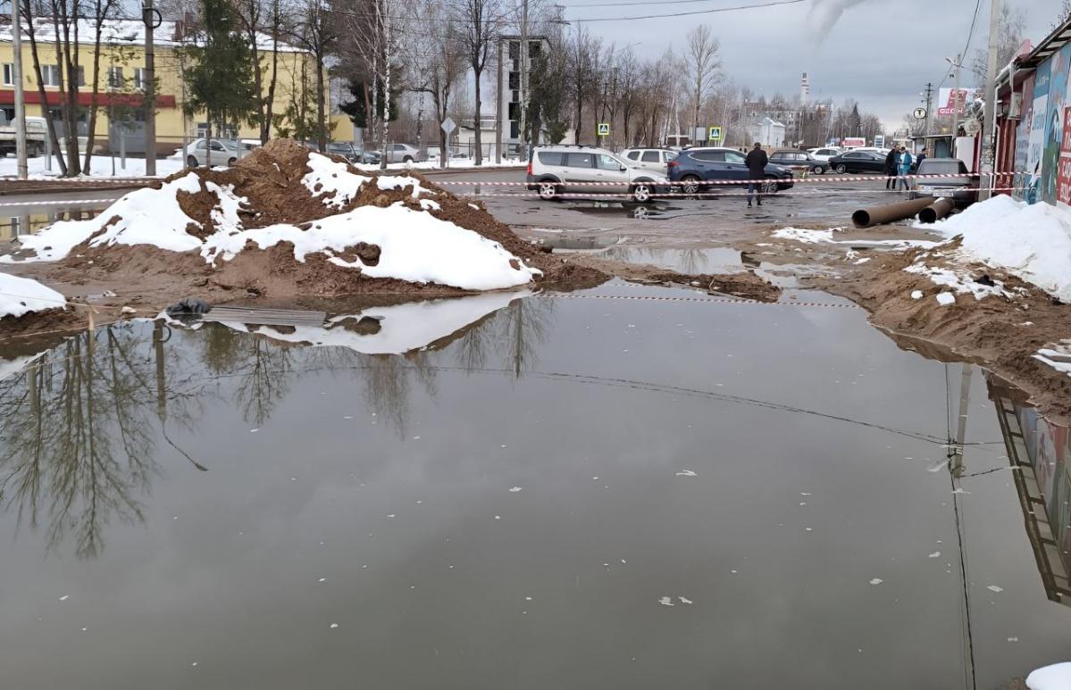 Суд рассмотрит дело о гибели мужчины в яме с водой в Конаково - новости Афанасий