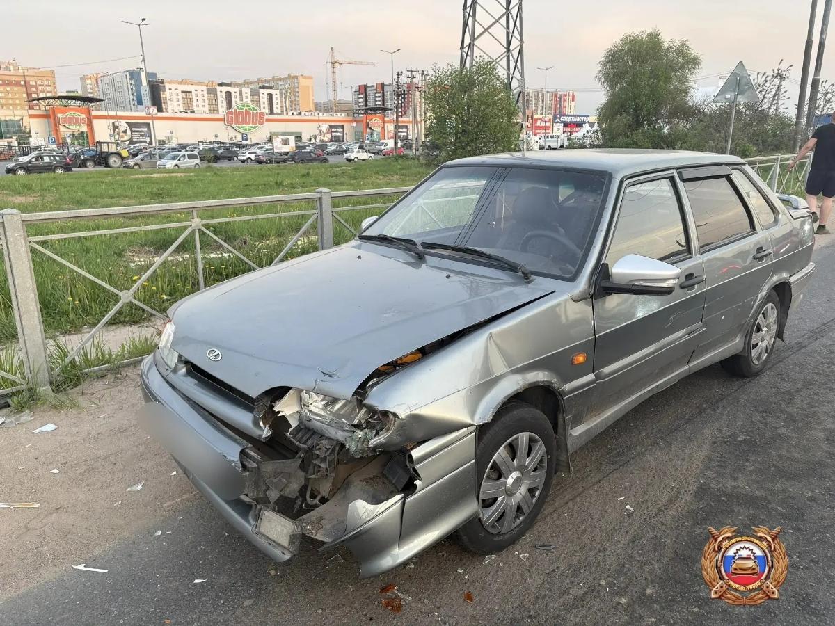 Ребенок пострадал в ДТП на Октябрьском проспекте в Твери Фото: ГАИ