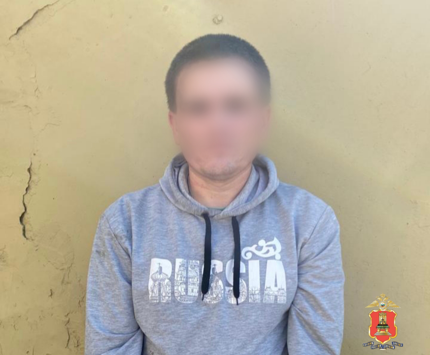 На дороге под Конаково в Тверской области полиция задержала наркодилера Фото, видео: УМВД России по Тверской области