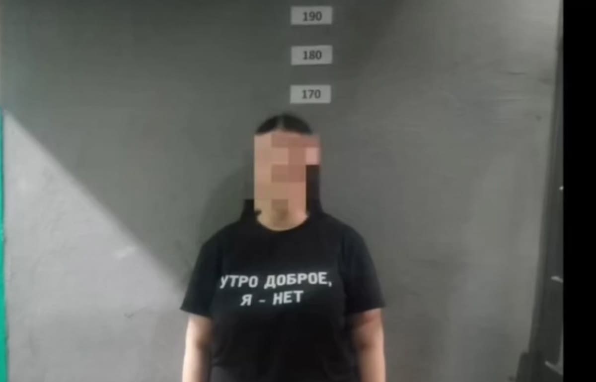 В Бологое инспекторы применили табельное оружие для остановки водителя без прав Видео: Управление Госавтоинспекции Тверской области