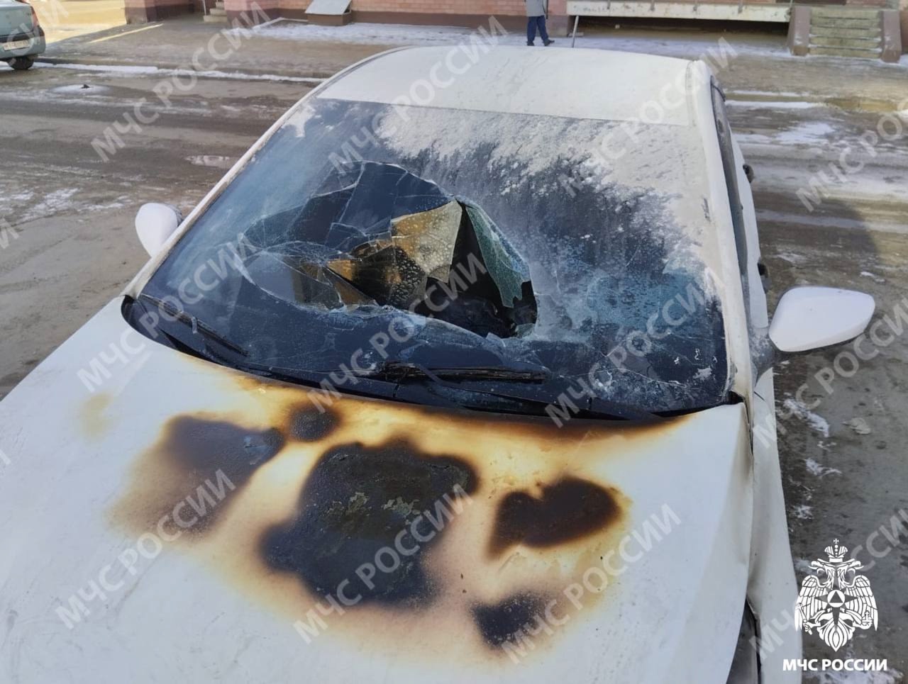 В Твери сгорел автомобиль Фото: МЧС по Тверской области