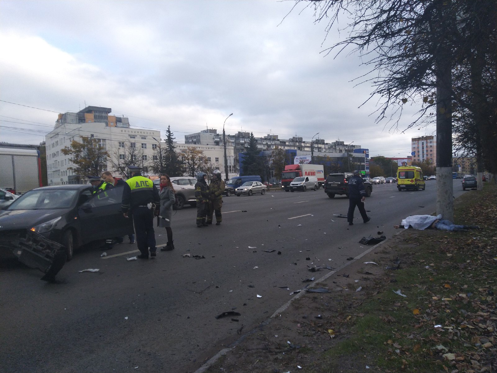 Мотоциклист разбился насмерть в центре Твери 