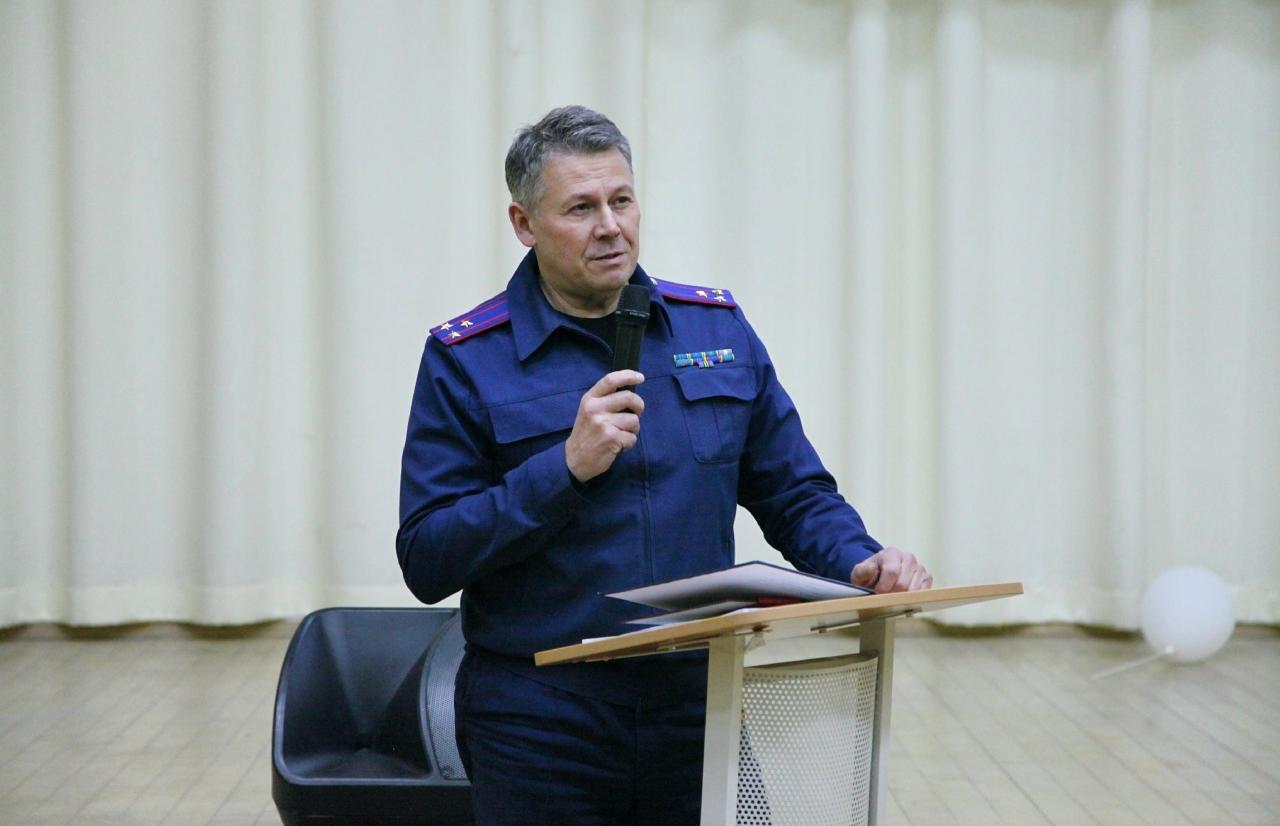 Офицер СУ СК Тверской области принял участие в родительском собрании - новости Афанасий